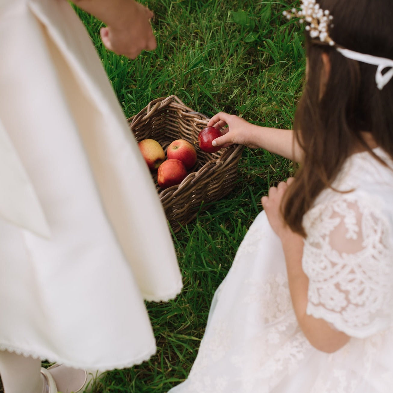 Caroline Classic Communion Dress - Alice in Wonderland Dress - Darcybow